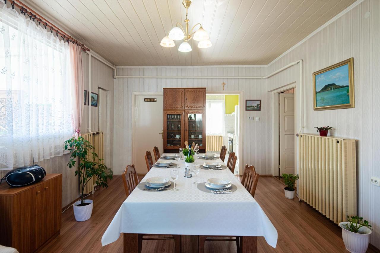 Vadkacsa apartmanház medencével Zamárdi Kültér fotó