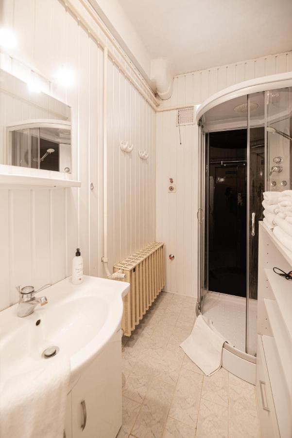 Vadkacsa apartmanház medencével Zamárdi Kültér fotó